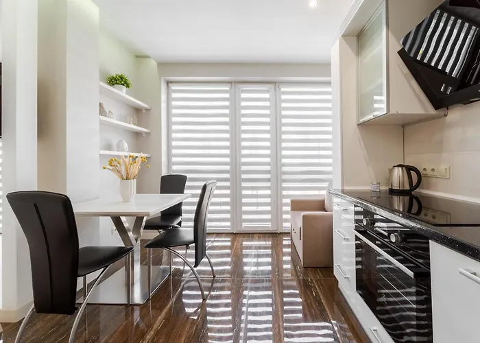 Inshiapartments On Hazova Str 2