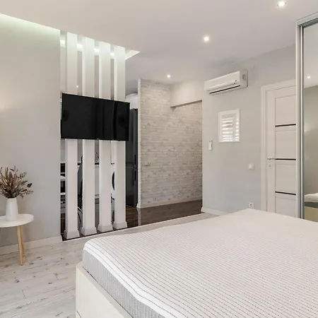 Inshiapartments On Hazova Str 2 Львов Экстерьер фото